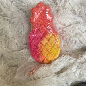 Bath bomb and separate size seven rose ring.